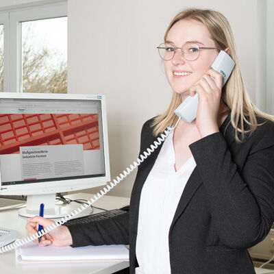 Industriekaufmann*frau